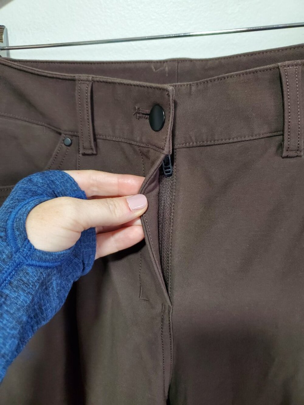 LULULEMON City Sleek Hi-Rise 27" Barrel-Leg Pant Espresso Sz 28 Light Utilitech - Picture 5 of 14